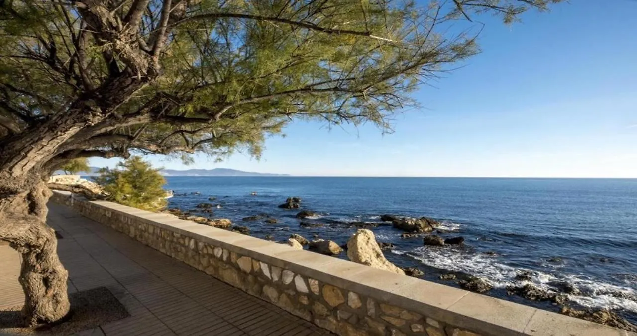 Hotel Erianob L'Escala Spain